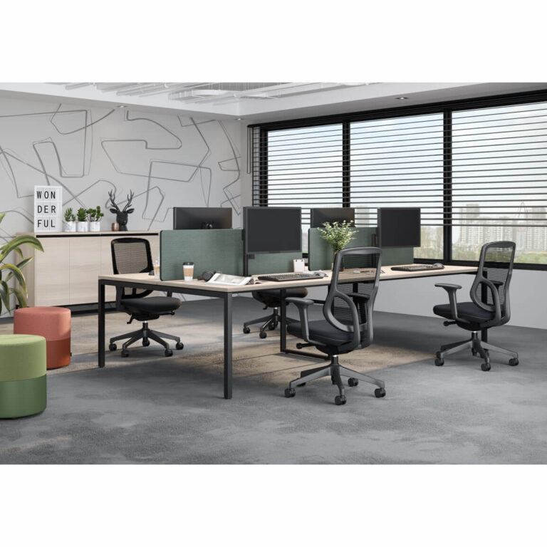 URBAN SYSTEMS DESKING 2