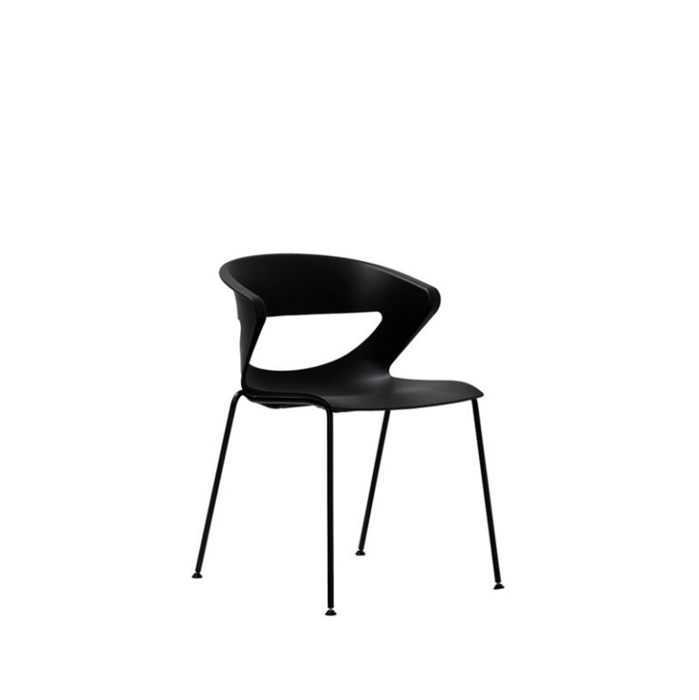 Kicca 4-Legged Black BLK 02a
