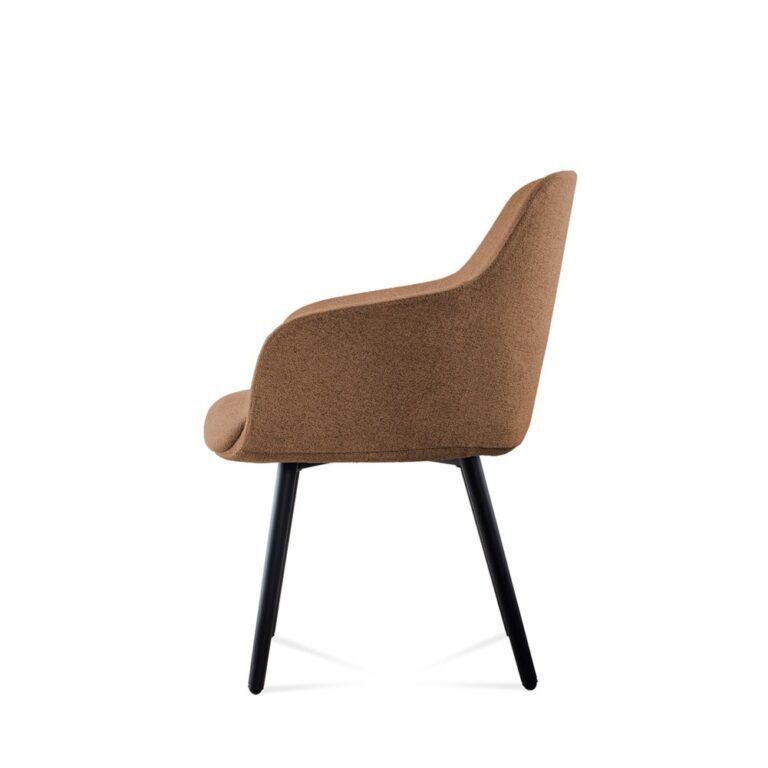 Chico 4-Legged Brown 03