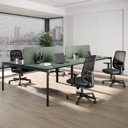 RADIUS SYSTEMS DESK WITH GREEN TOPS